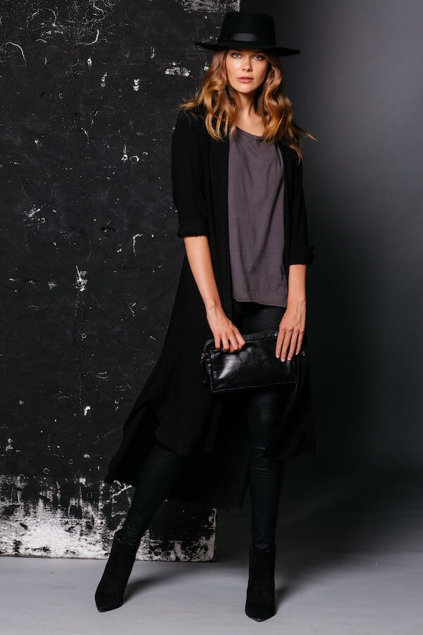 Carousel Essentials Medusa Shirt Dress BLACK