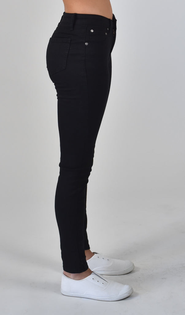 Carousel Essentials Brushed straight leg Jeans in Black